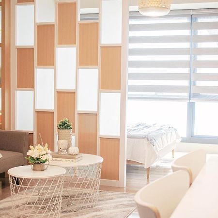 Cozy And Classy Studio Across Airport Terminal 3 帕赛 外观 照片