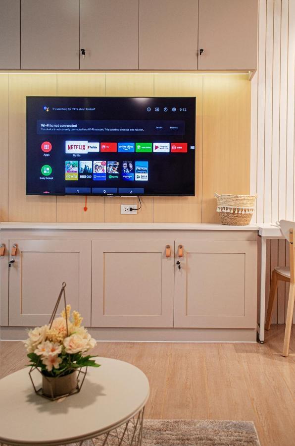 Cozy And Classy Studio Across Airport Terminal 3 帕赛 外观 照片