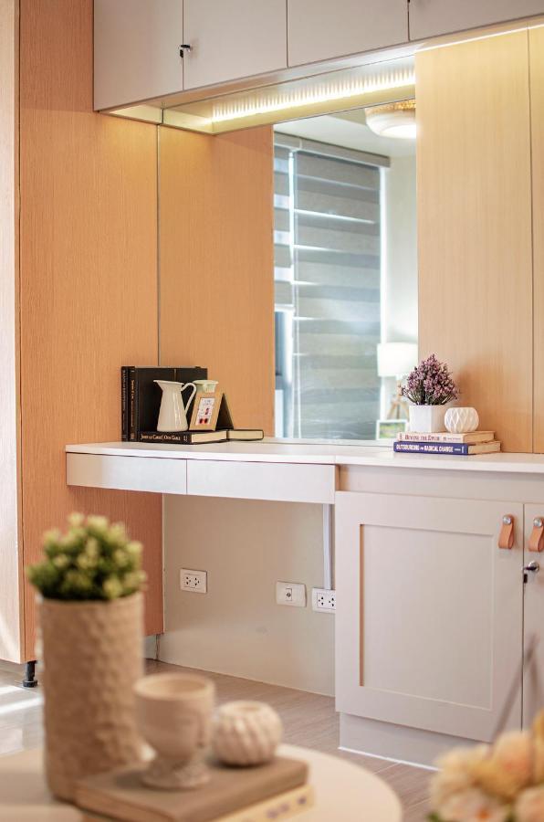 Cozy And Classy Studio Across Airport Terminal 3 帕赛 外观 照片